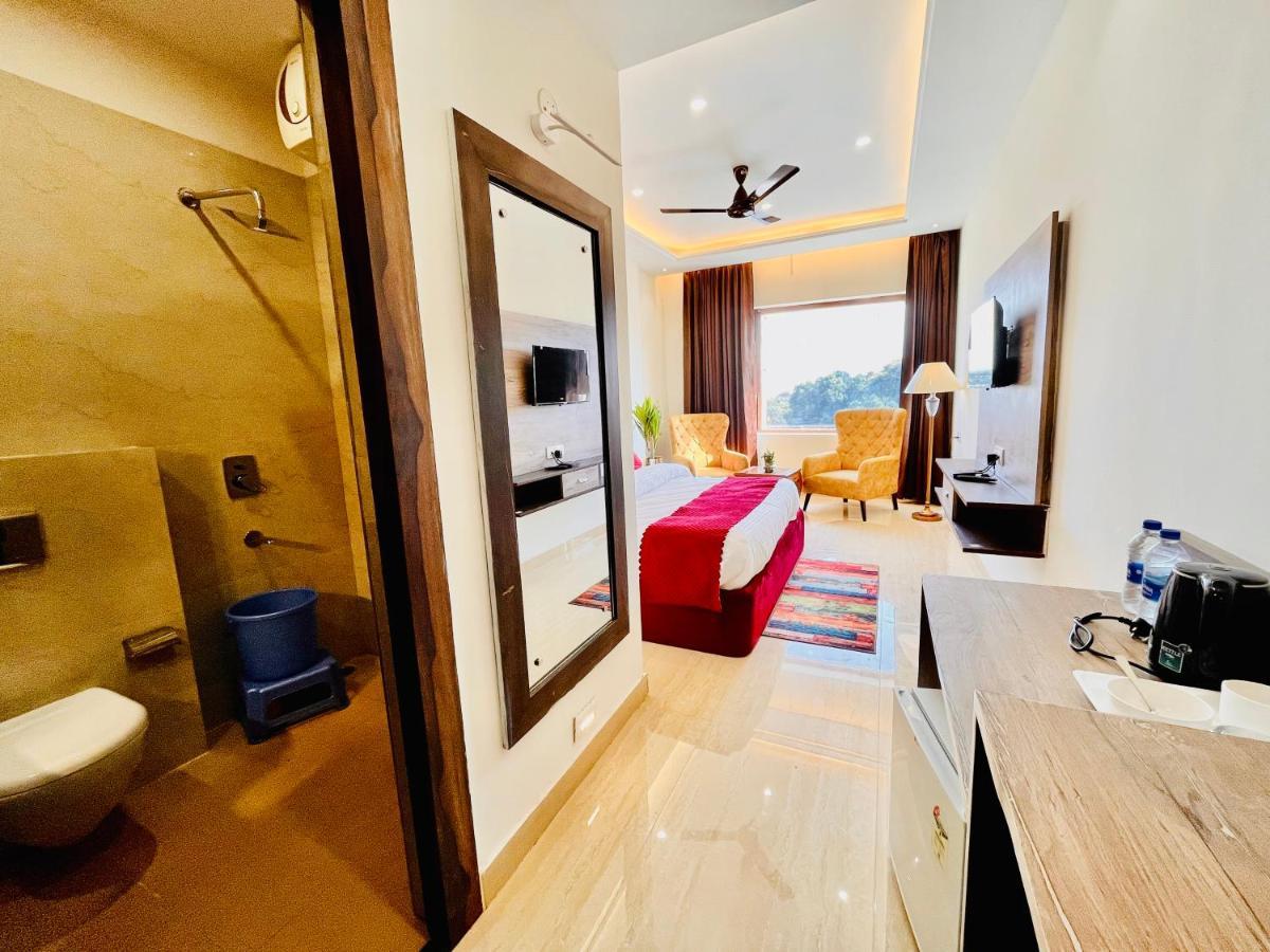 Gange Blossam Resort, หริทวาร ภายนอก รูปภาพ